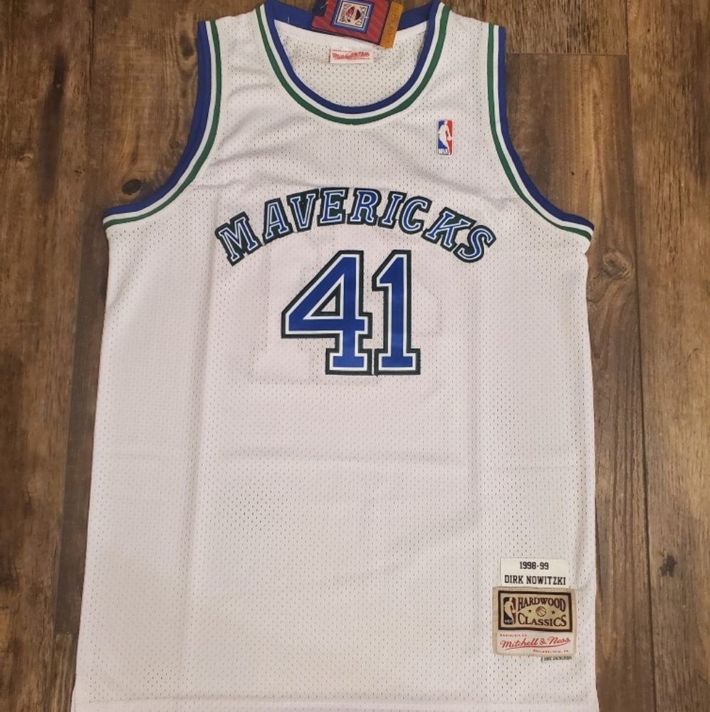Nowitzki Dallas 1998 Throwback Mens Stitched New